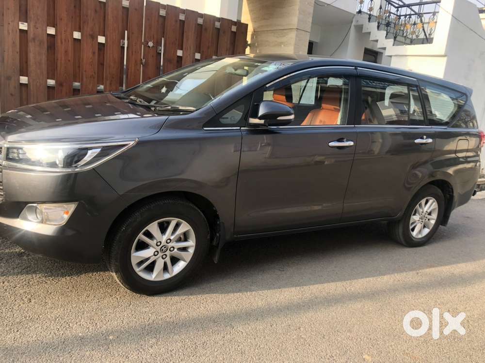Toyota Innova Crysta 2017 Diesel Manual