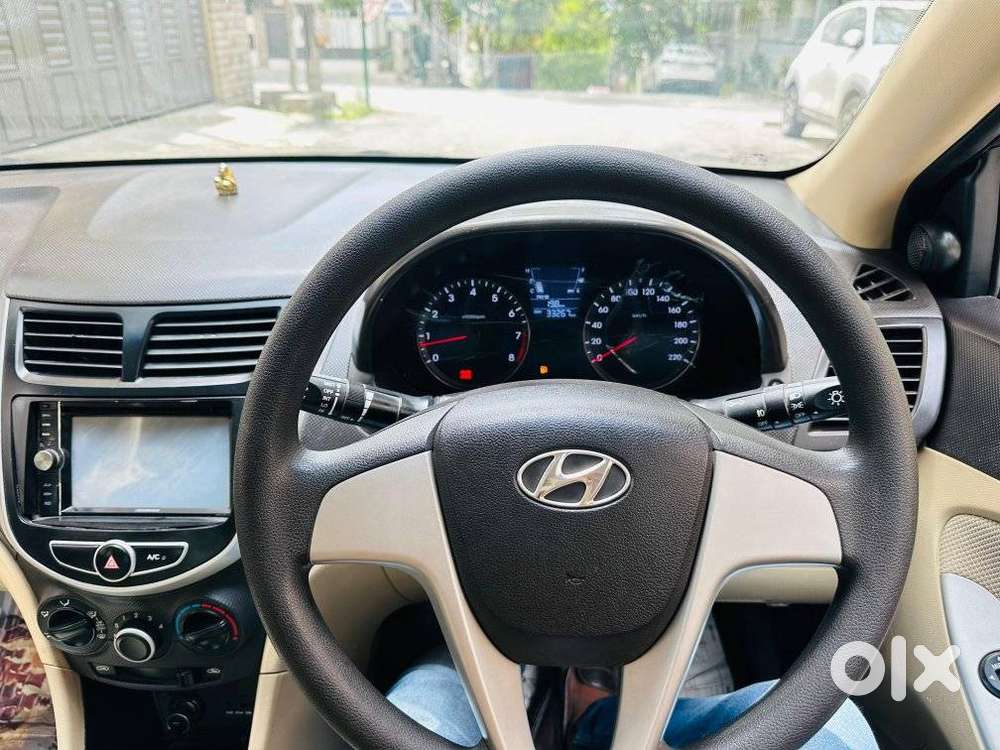 Hyundai Fluidic Verna 1.6 Vtvt S(o), 2011, Petrol