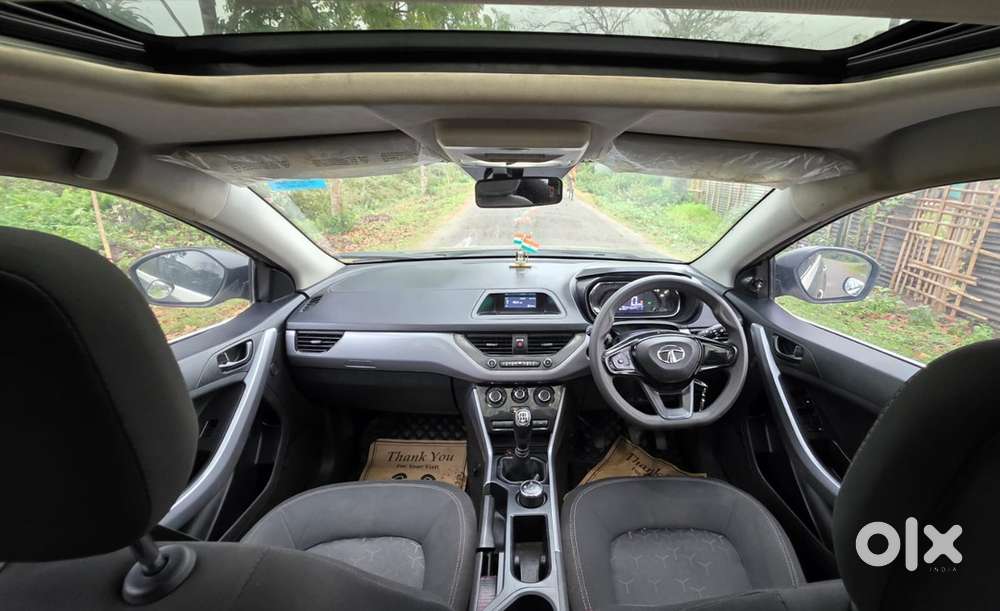 Tata Nexon 2023 Petrol 65000 Km Driven