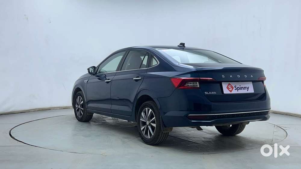 Skoda Slavia Style 1.0l Tsi At, 2024, Petrol