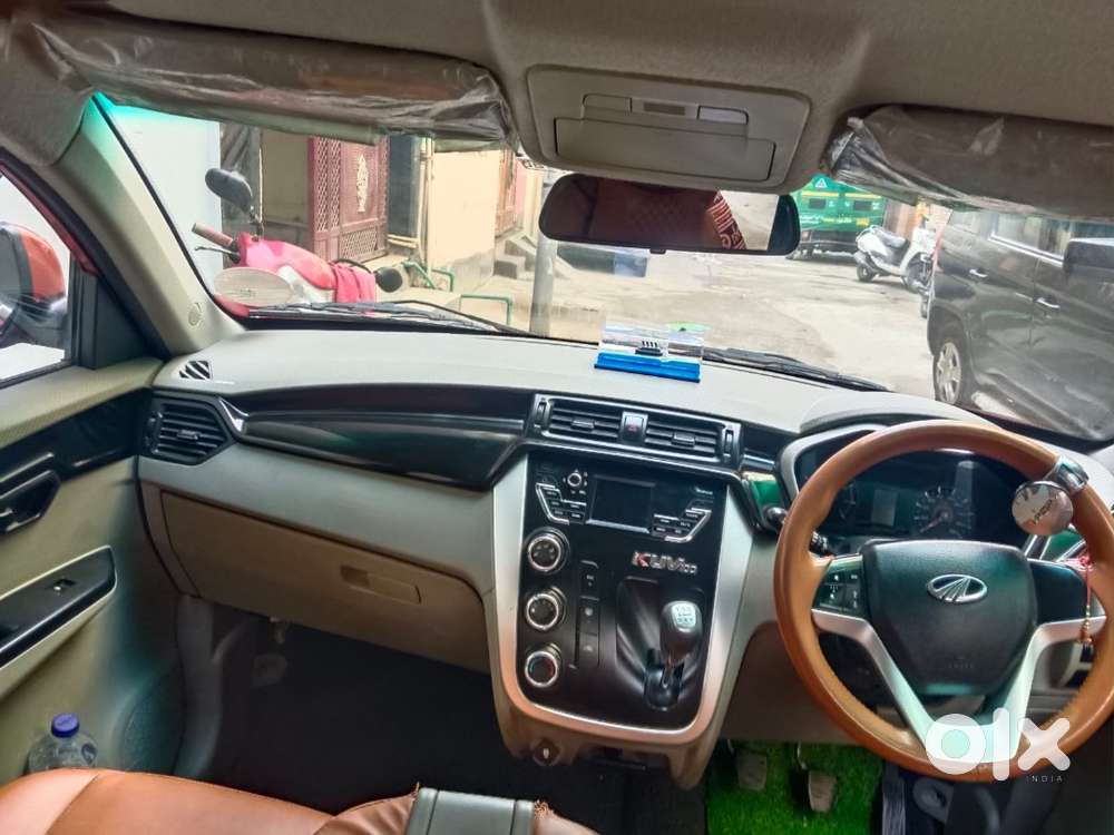 Mahindra Kuv100 K-8 Top Model (6seater)