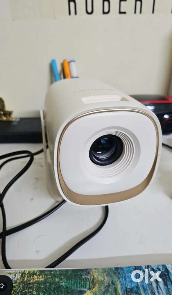 Projector -zebronics Pixaplay 72 plus