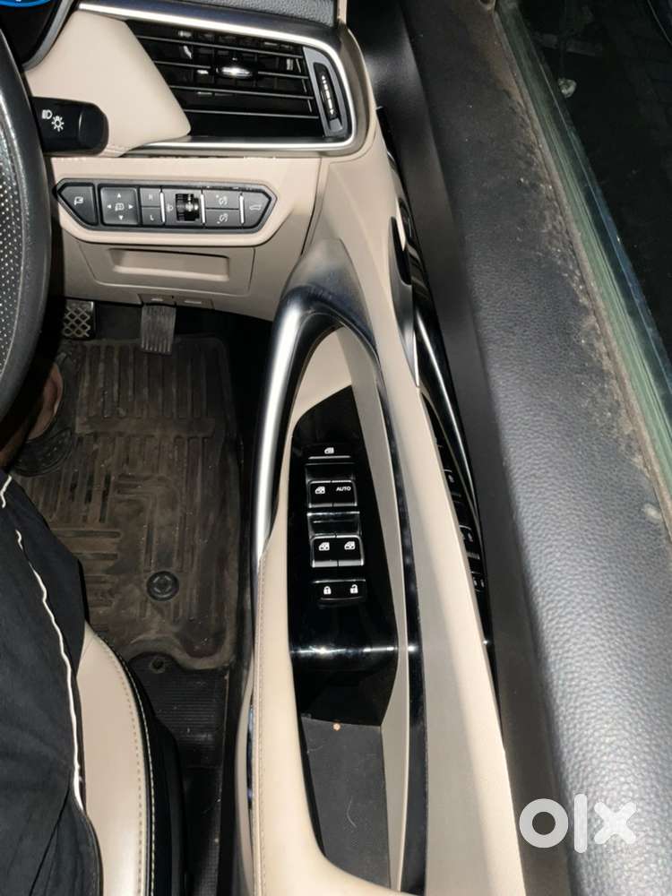 Mg Hector Sharp Diesel Mt  24.5k Km  Single Owner  Top Model