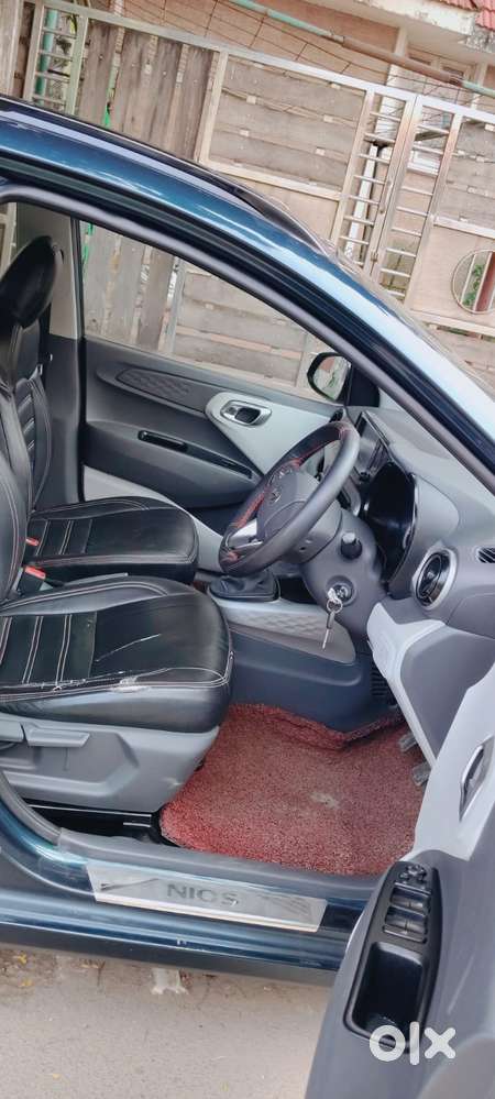 Hyundai Grand I10 Nios Sportz, 2022, Cng & Hybrids