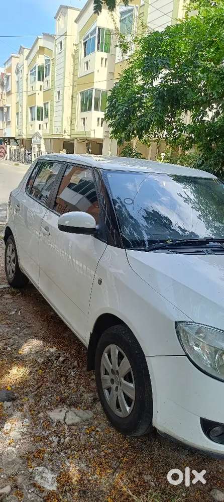 Skoda Fabia 2010 Petrol 90000 Km Driven