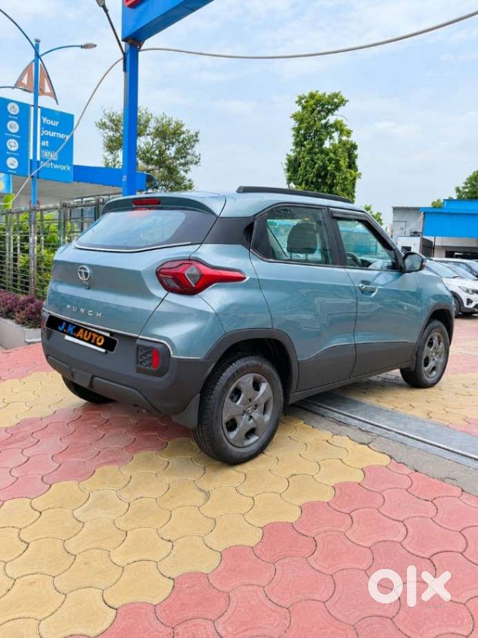 Tata Punch Accomplished, 2022, Petrol