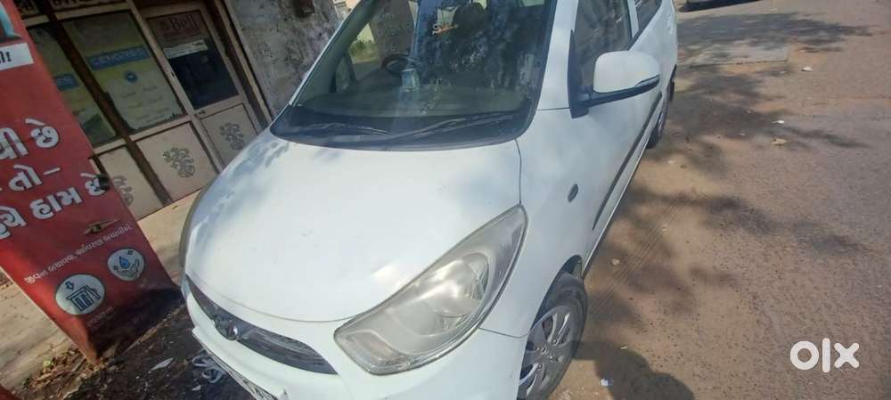 Hyundai I10 Magna  2011  Petrol + Cng  1st Owner  Excellent Condit