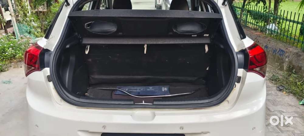 Hyundai Elite I20 [ ] 1.2 Sportz, 2016, Petrol