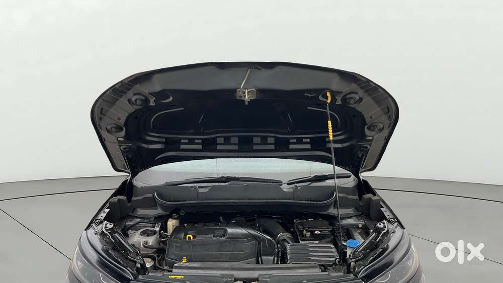 Skoda Kushaq 1.5 Tsi Style, 2022, Petrol
