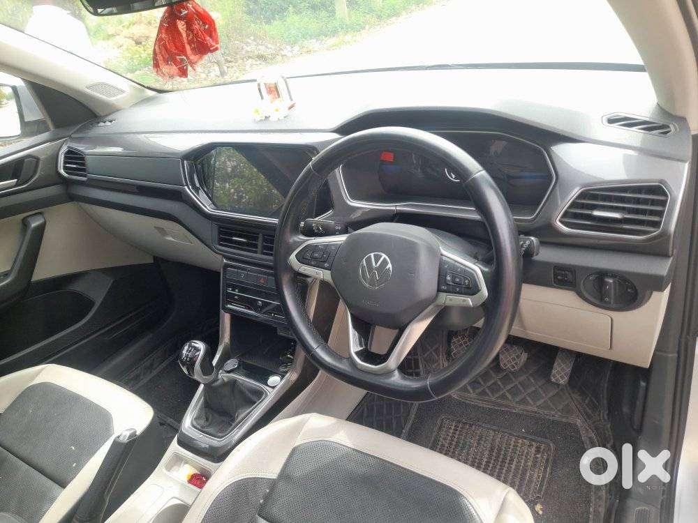 Volkswagen Taigun 1.0 Tsi Topline, 2022, Petrol