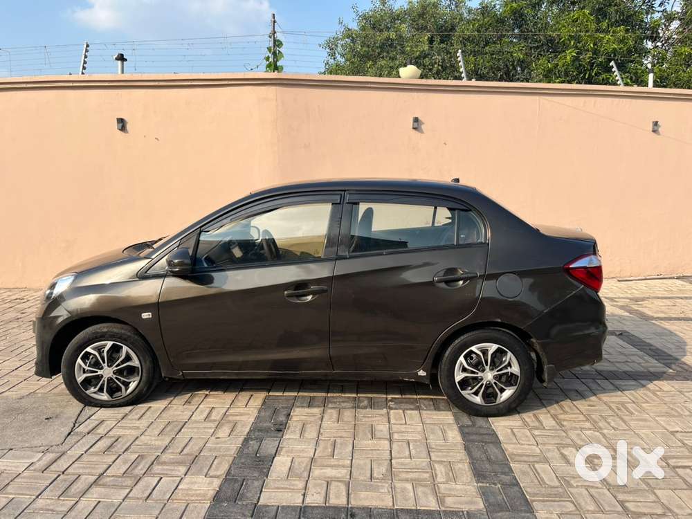 Honda Amaze 2017 Petrol