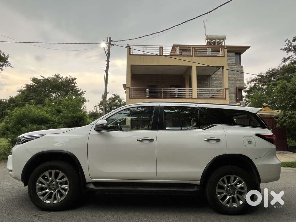 Toyota Fortuner Sigma 4 At Diesel, 2023
