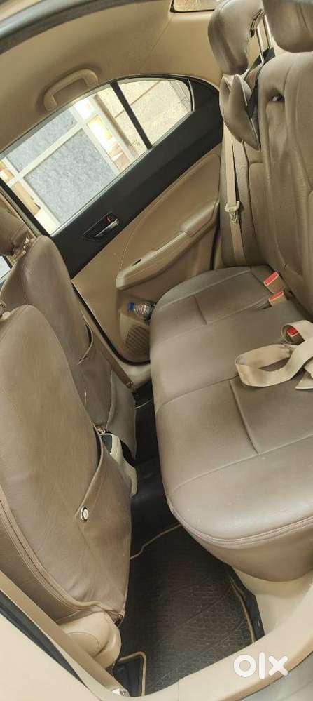 Maruti Suzuki Swift Dzire Vxi(o) Mt, 2018, Petrol