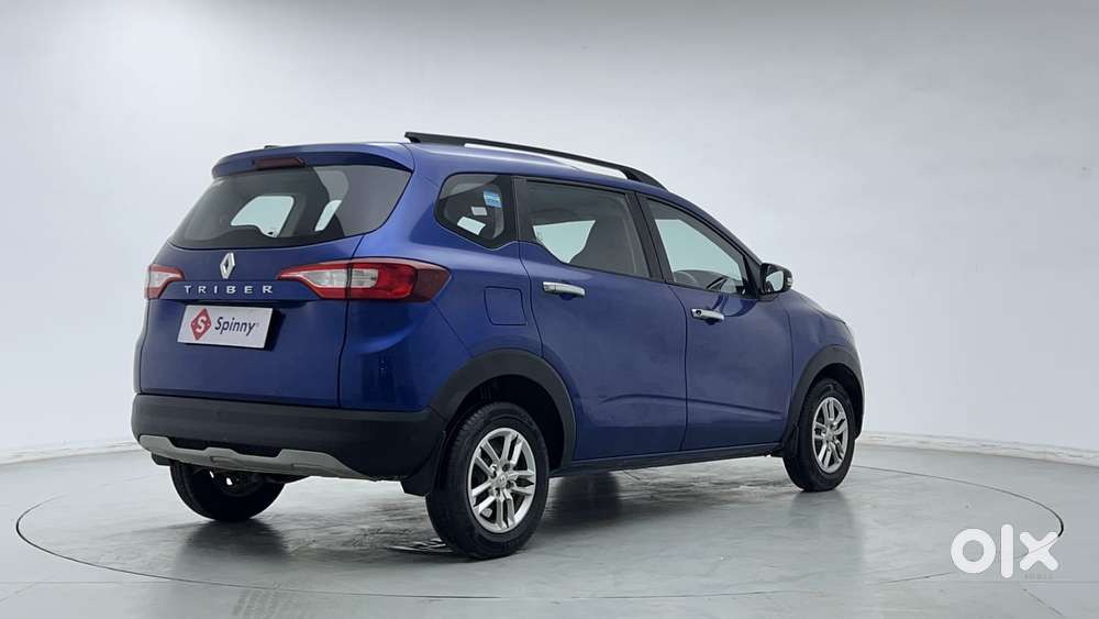 Renault Triber Rxt, 2022, Petrol