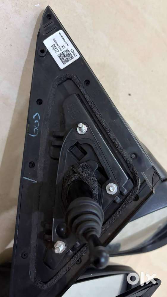 Side Mirror (both Side) Original, Company Fitted