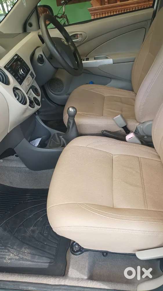 Toyota Etios [2013-2014] Petrol