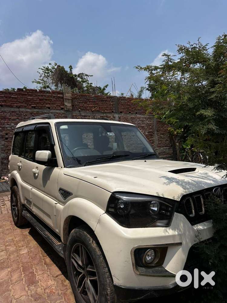 Mahindra Scorpio Classic 2017 Diesel Well Maintained
