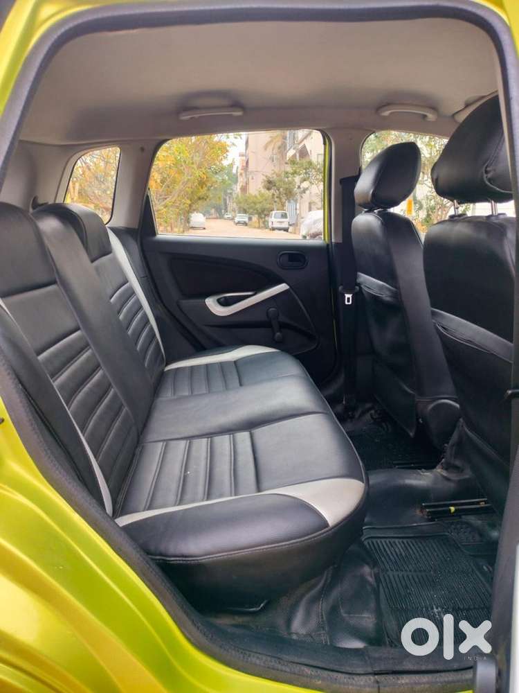 Ford Figo Petrol 2010