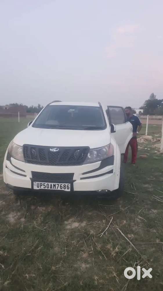 Mahindra Xuv500 2015 Diesel 96850 Km Driven