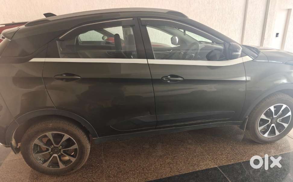 Tata Nexon 1.2 Revotron Xz Plus, 2020, Petrol