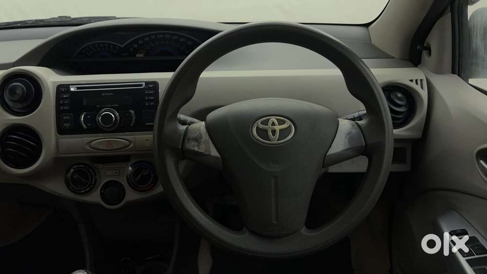 Toyota Etios Liva V, 2014, Petrol