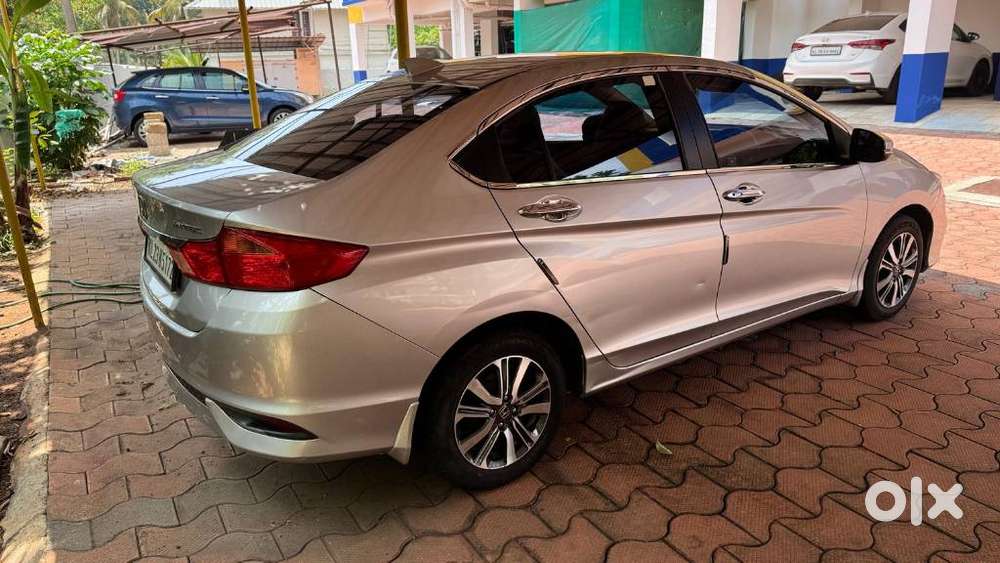 Honda City I-vtec V, 2017, Petrol