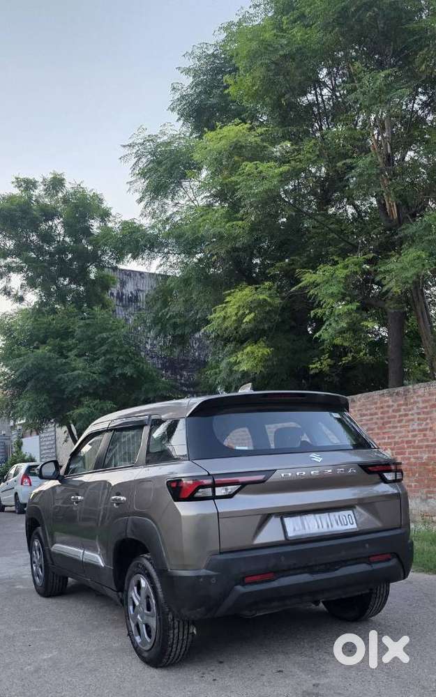 Maruti Suzuki Brezza 1.5 Vxi Smart Hybrid, 2024, Petrol