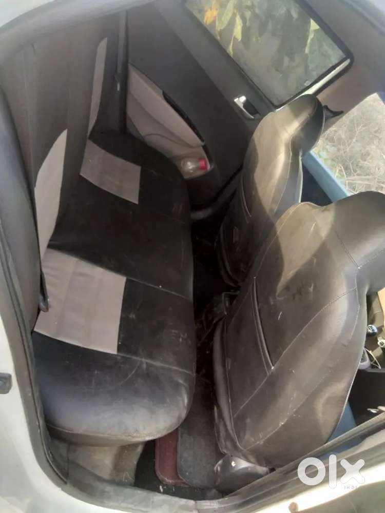 Hyundai Grand I10 2016 Petrol 79500 Km Driven