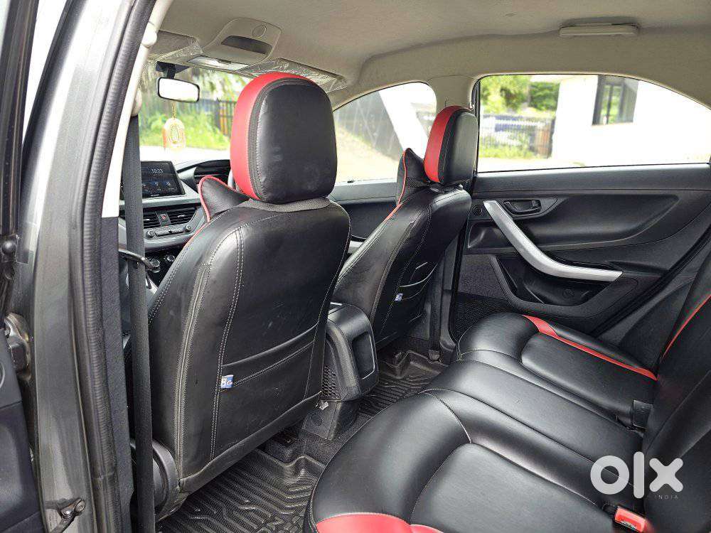 Tata Nexon 1.2 Revotron Xm (s), 2023, Petrol