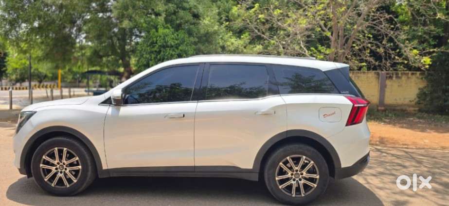 Mahindra Xuv700 2.2 Ax 7 Diesel At Luxury Pack Str, 2023, Diesel