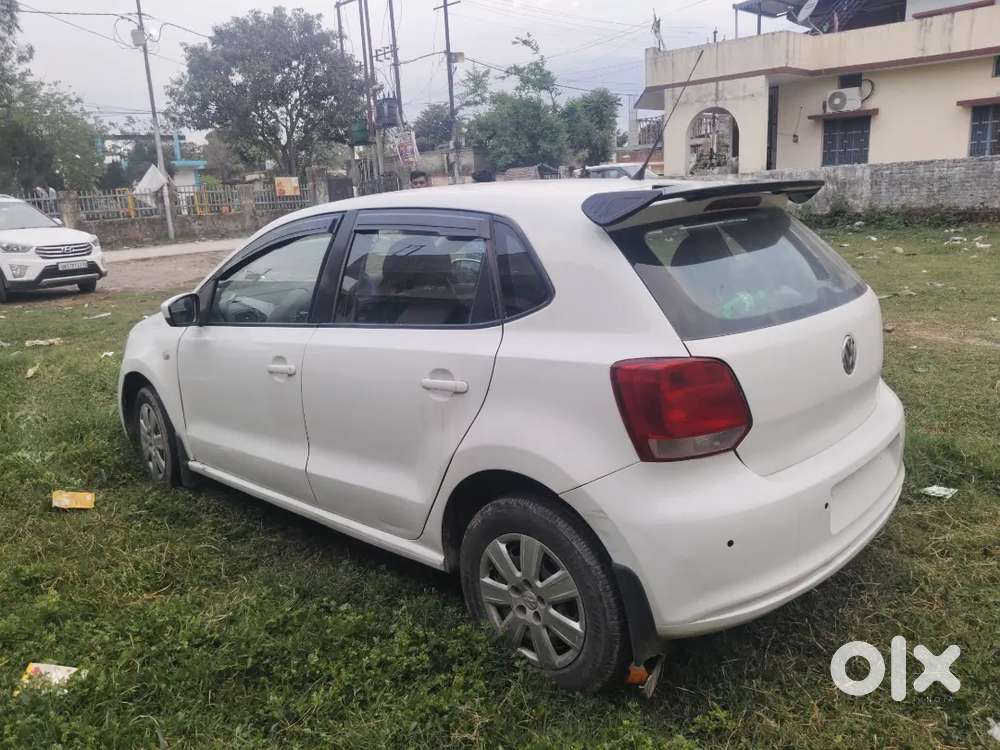Volkswagen Polo 2012 Petrol 130000 Km Driven