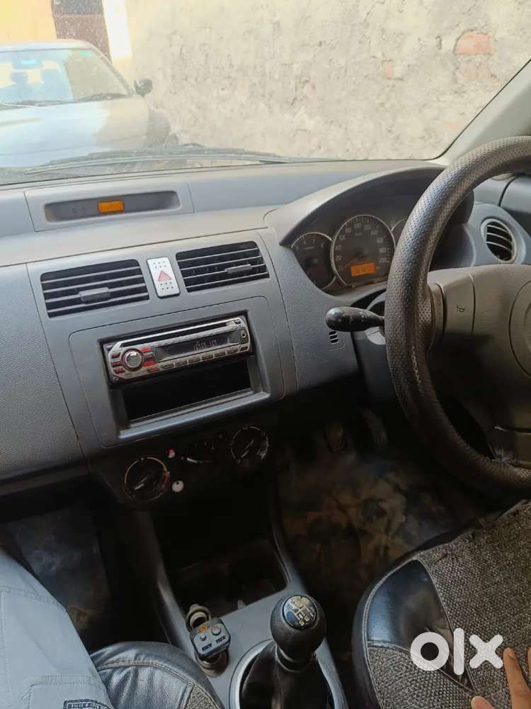 Maruti Suzuki Swift 2008 Petrol 125000 Km Driven