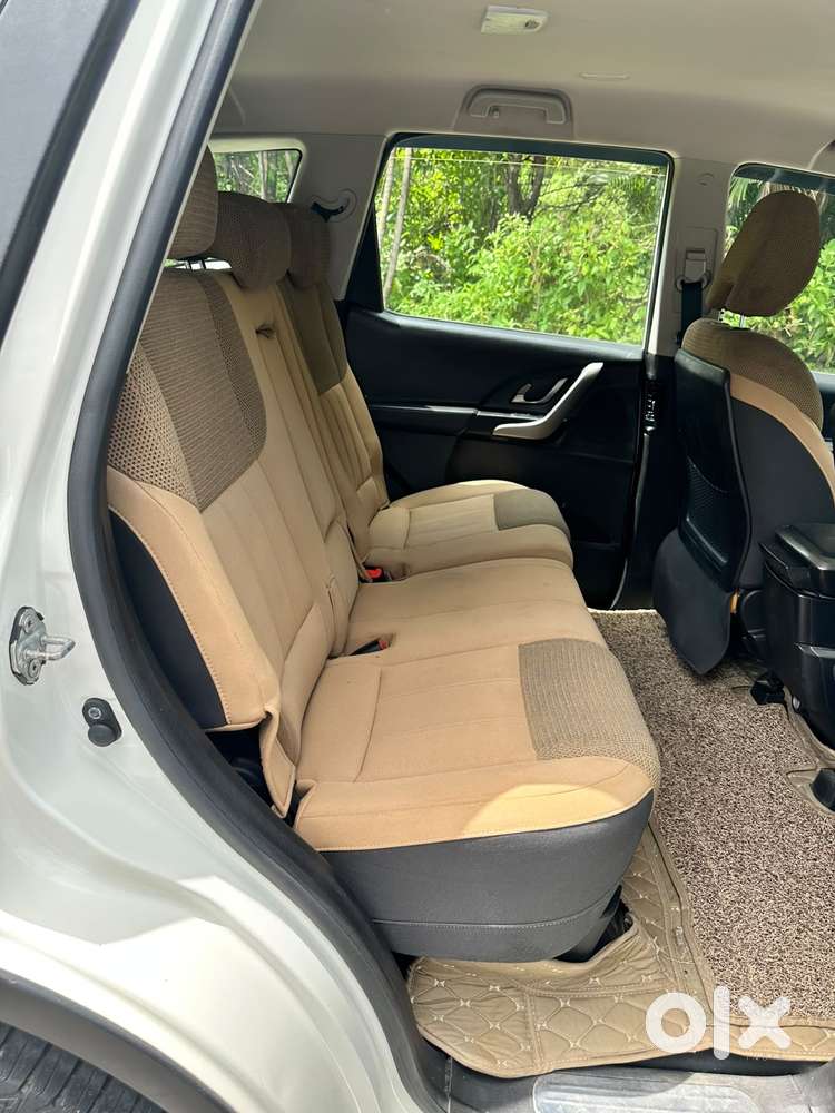 Mahindra Xuv500 W7, 2021, Diesel