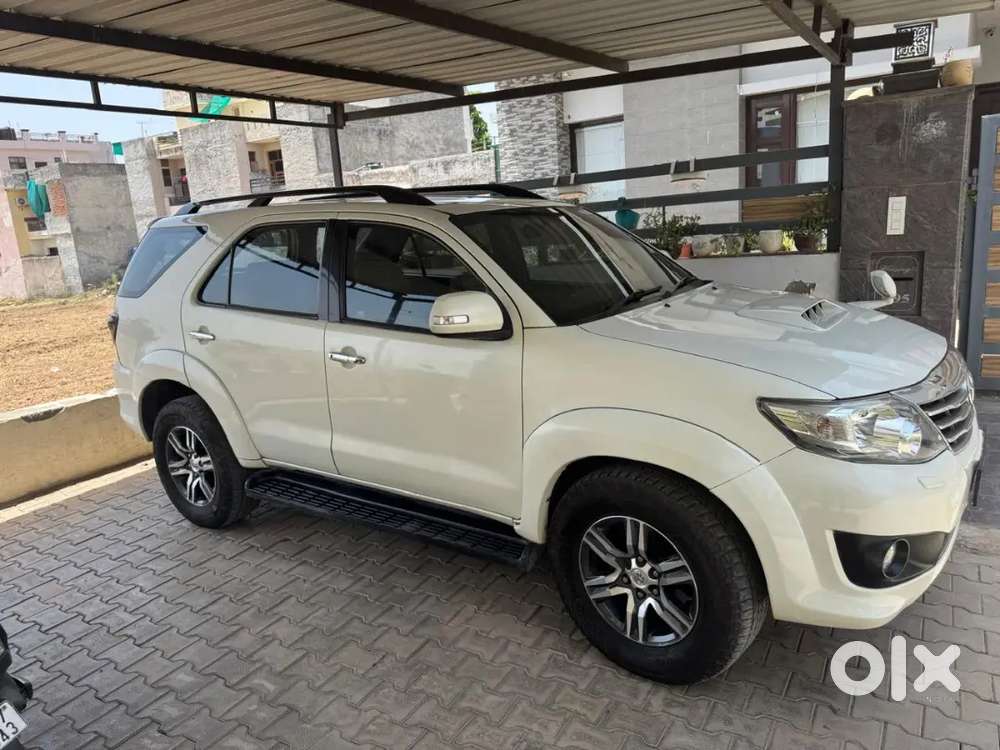 Toyota Fortuner Diesel 2013