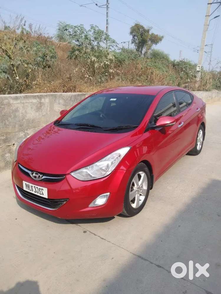 Hyundai Elantra 2014 Diesel 98000 Km Driven