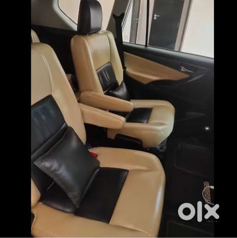 2016 Toyota Innova Crysta 2.4 Gx 7 Str
