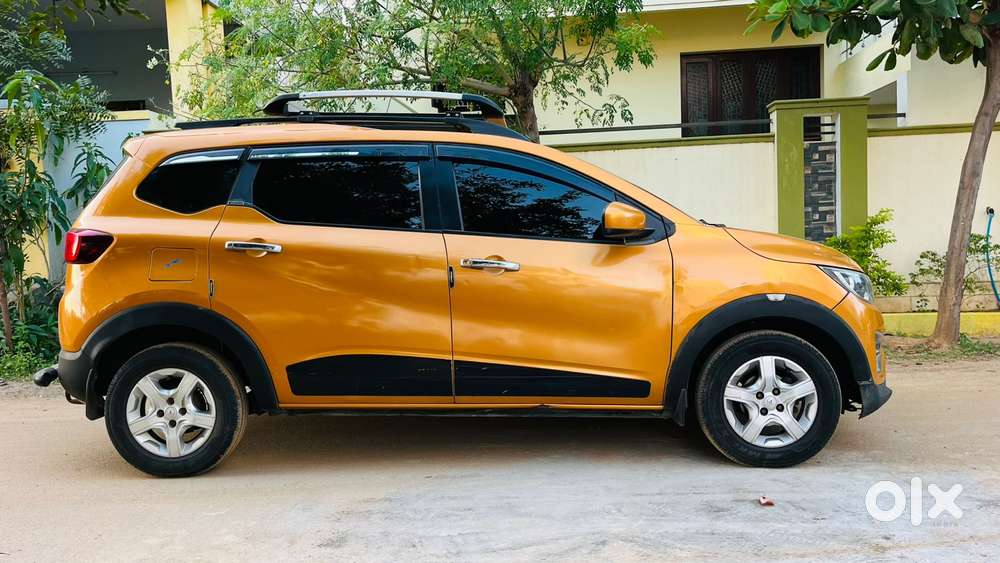 Renault Triber Rxz, 2020, Petrol