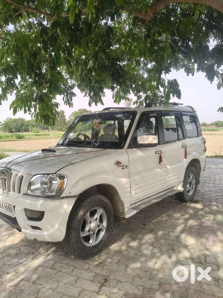 Mahindra Scorpio 2009 Diesel Manual 4+