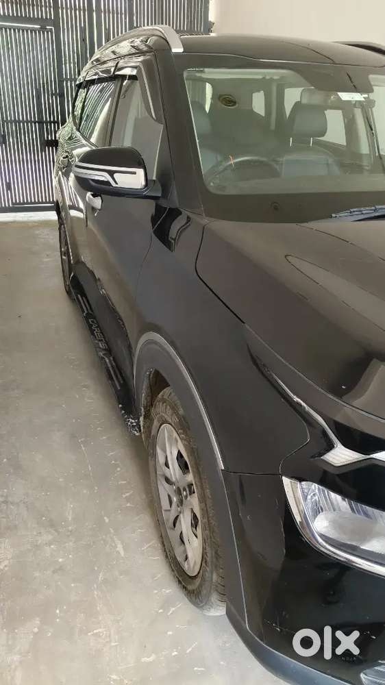 Kia Carens Prestige 2025