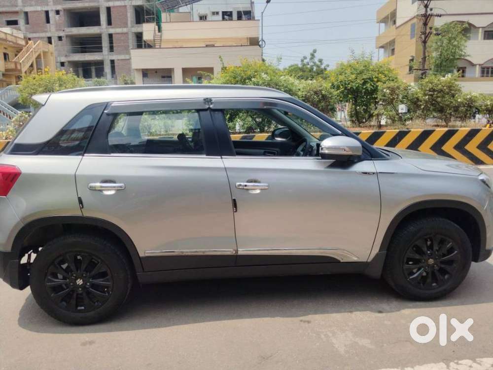Maruti Suzuki Brezza 1.5 Zxi Smart Hybrid, 2020, Petrol