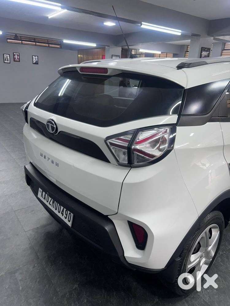 Tata Nexon 1.2 Revotron Xm (s), 2023, Diesel