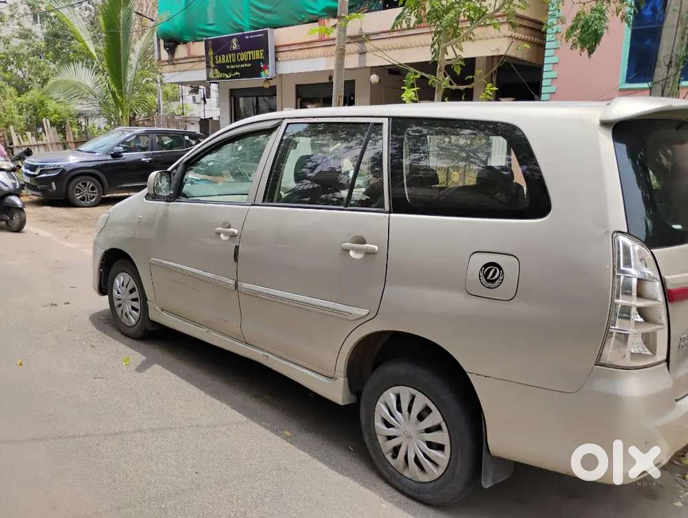 Toyota Innova 2013