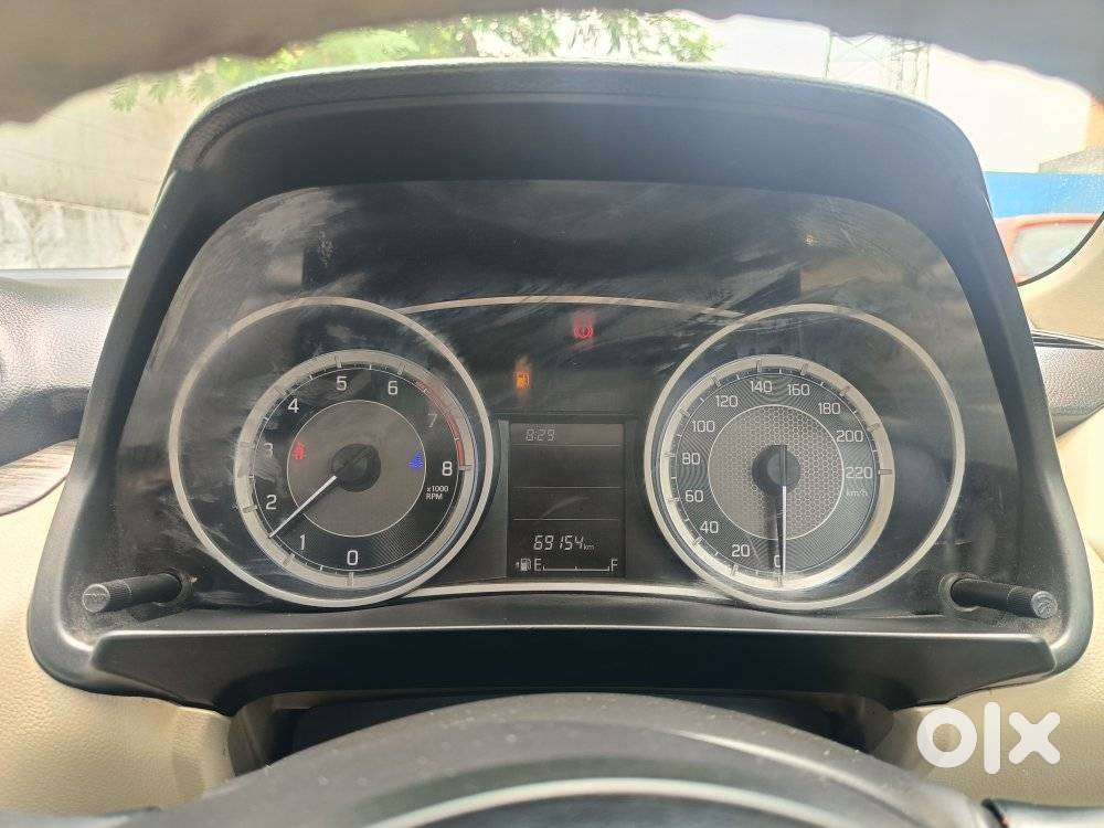 Maruti Suzuki Dzire 1.2 Vxi, 2022, Petrol