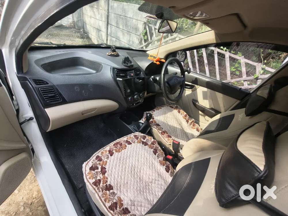 Hyundai Eon 2015 Petrol Well Maintained