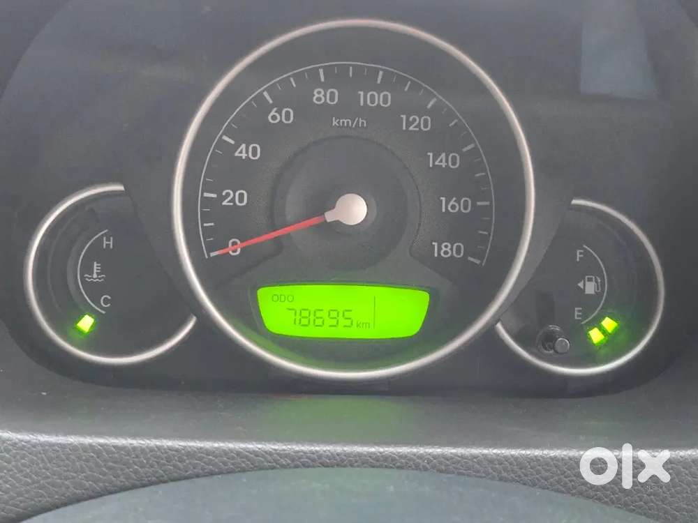 Hyundai Eon Magna+ 2014 Manual Petrol