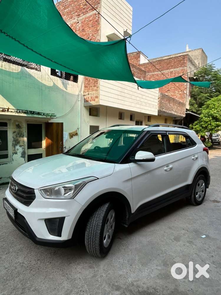 Creta 17 Model ( 1st Owner) Petrol