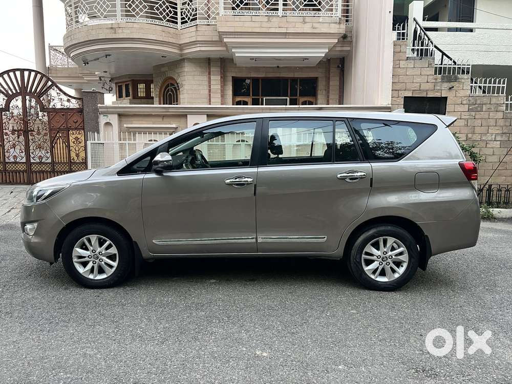 Toyota Innova Crysta 2.4 Gx Limited Edition 8 Str, 2019, Diesel