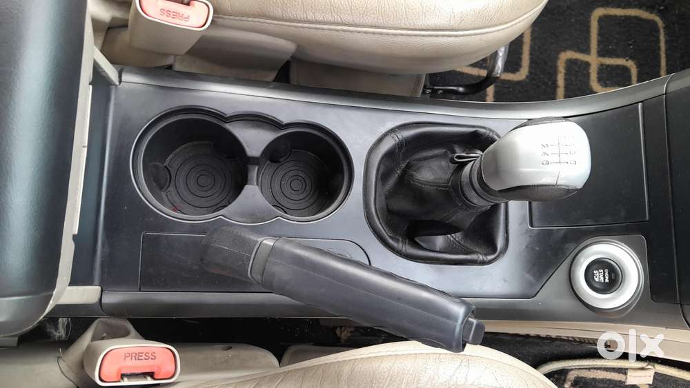 Mahindra Xuv500 2.2 W10, 2015, Diesel