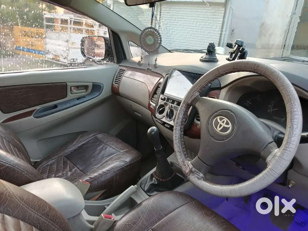 Innova 2012 All Okk Condition