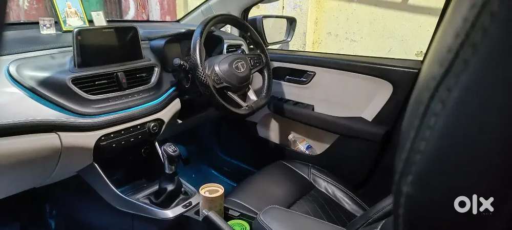 Tata Altroz 2023 Petrol 40000 Km Driven